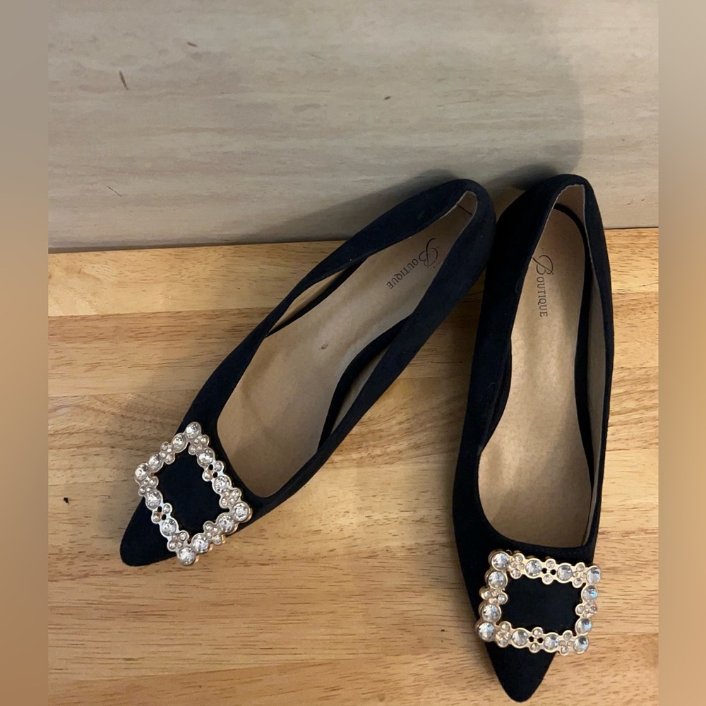 Boutique Navy Blue  Pointed Toe Heel with Embellished Buckle